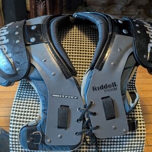 Riddell Phenom Black and Gray Shoulder Pads